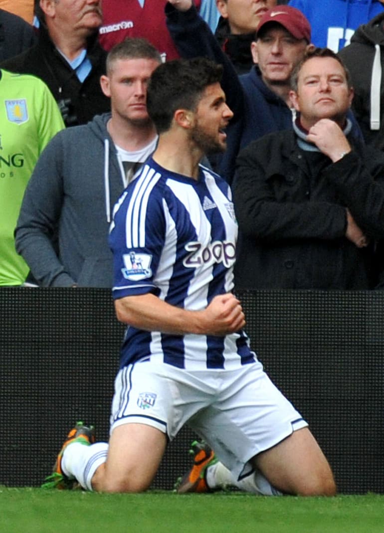Shane Long con la maglia del WBA