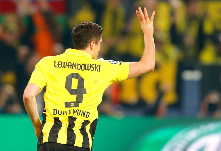 Il celebre poker di Lewa al Real con la maglia del Dortmund!