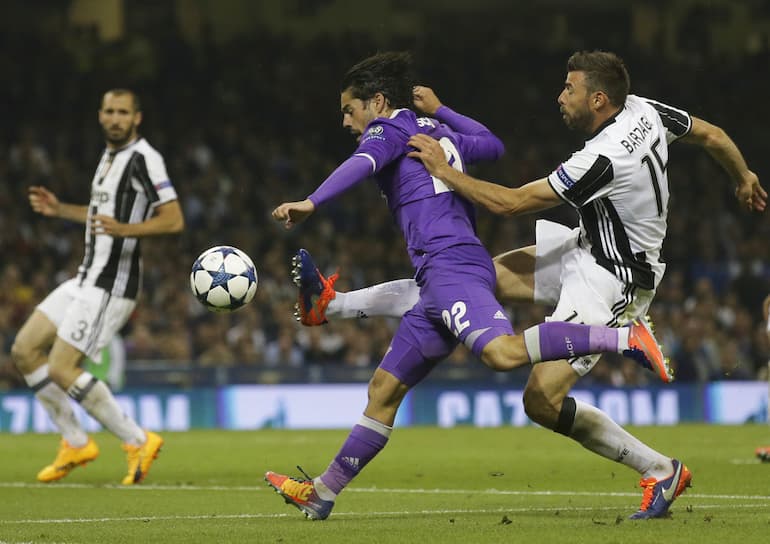 Barzagli in anticipo su Isco!