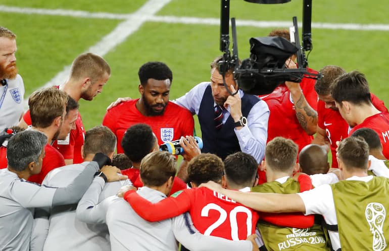 Gareth Southgate con i suoi calciatori