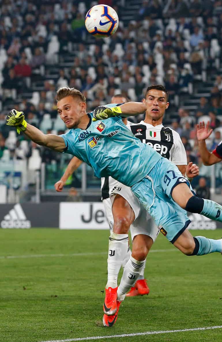 Radu a valanga su CR7!