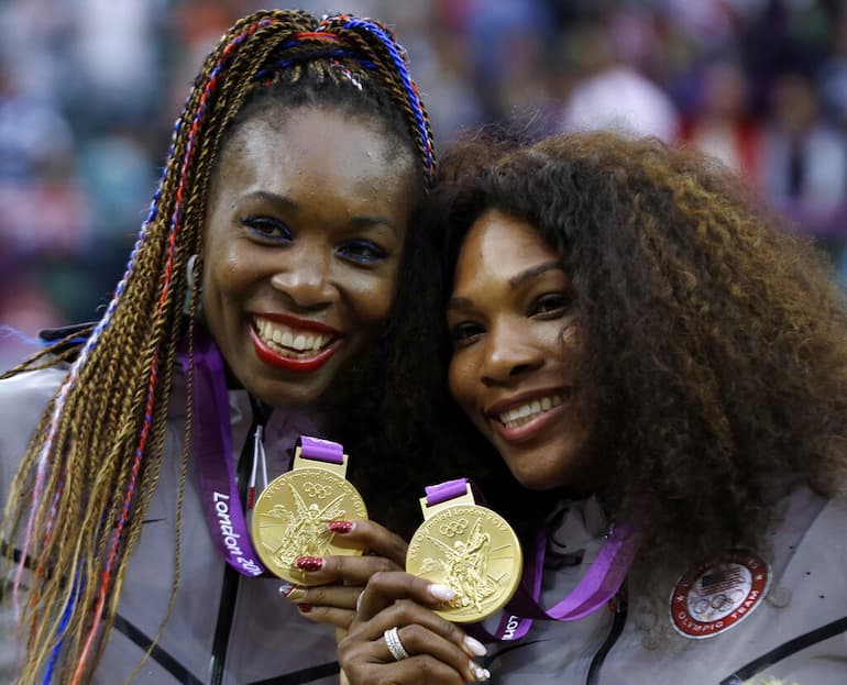 Le sorelle Williams con la medaglia olimpica di Londra nel 1992!