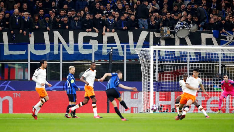 La sfida d'andata con il Valencia