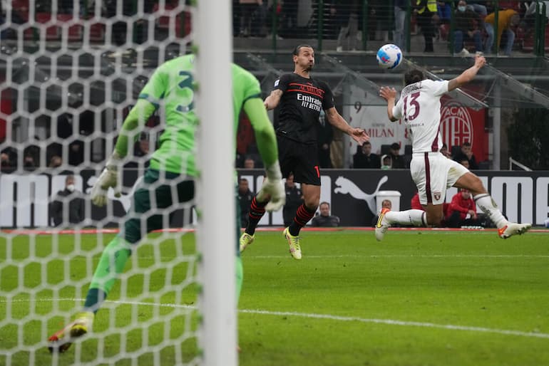 Rodriguez anticipa Ibra!