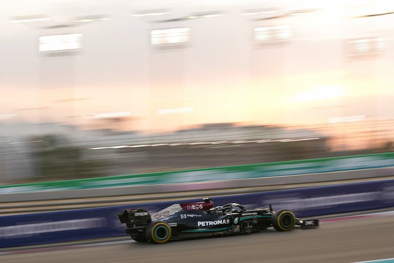 Il baronetto Lewis Hamilton!