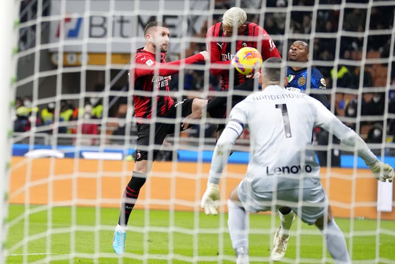 Un'immagine del derby di Milano!