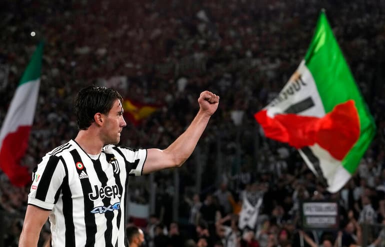 Vlahovic durante la finale 2022 di Roma