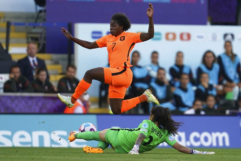 Lineth Beerensteyn contro il Portogallo!