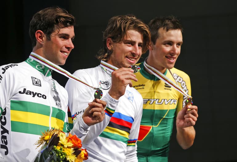 Con la medaglia del primo titolo iridato!