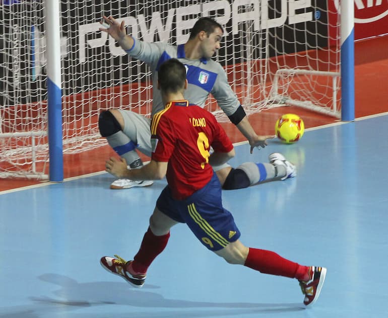 Il portiere dei record Mammarella!