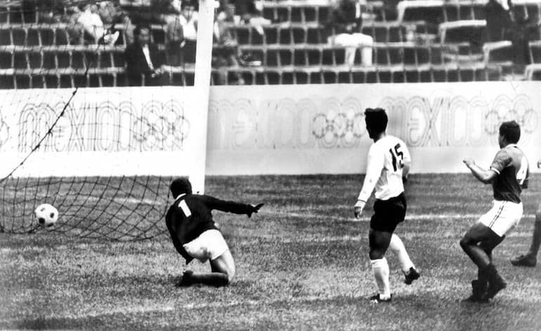 Il gol di Kunishige Kamamoto al Messico alle Olimpiadi del '68!