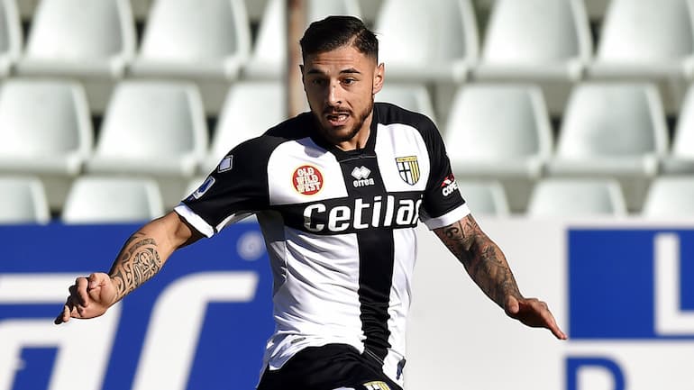 Il mancino Giuseppe Pezzella!