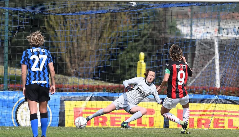 Valentina glaciale anche dagli 11 metri!