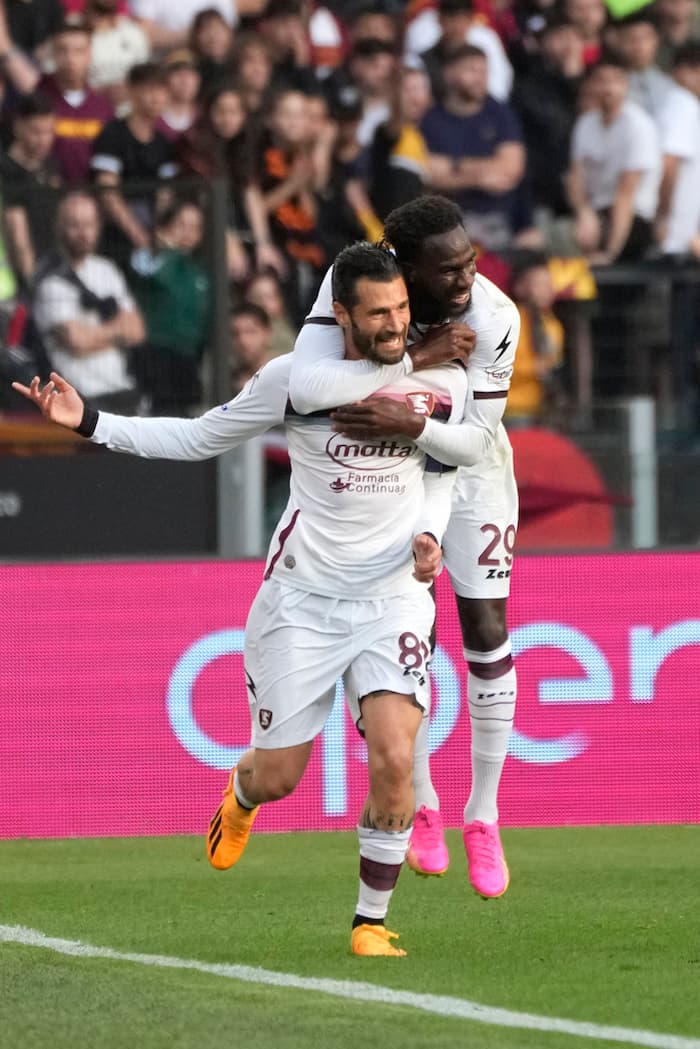 Candreva in gol in Roma-Salernitana 2-2