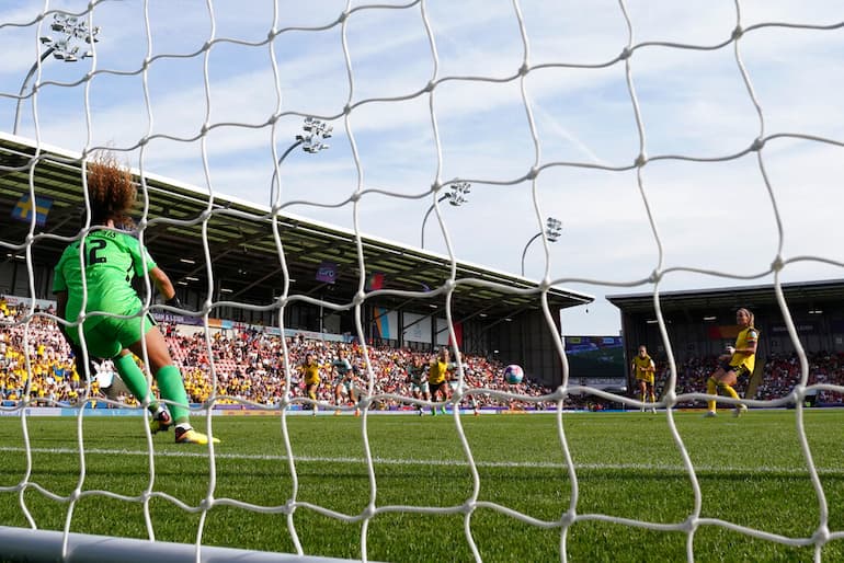 La Asllani dagli 11 metri!