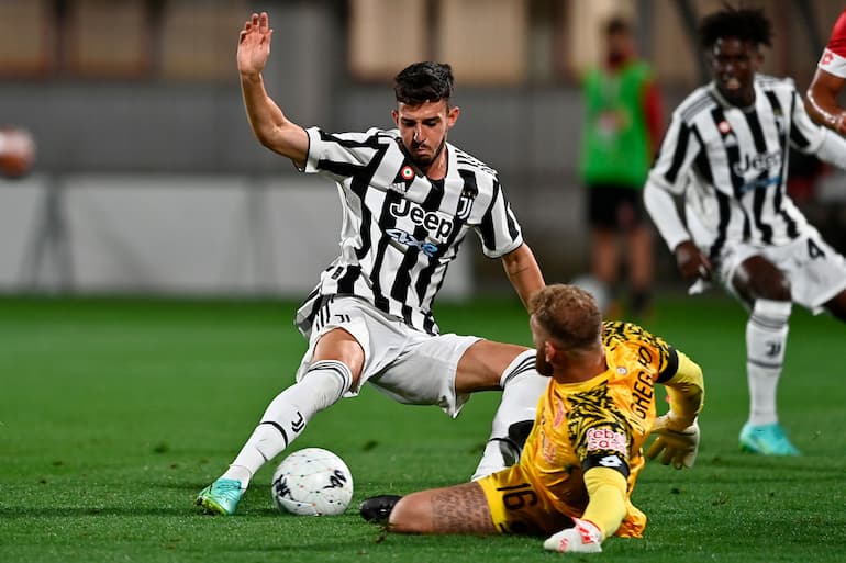 Michele Di Gregorio in amichevole contro la Juve!