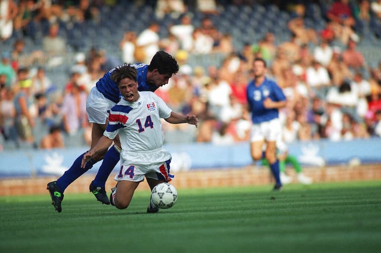 Cobi Jones contro l'Italia a Barcellona '92!