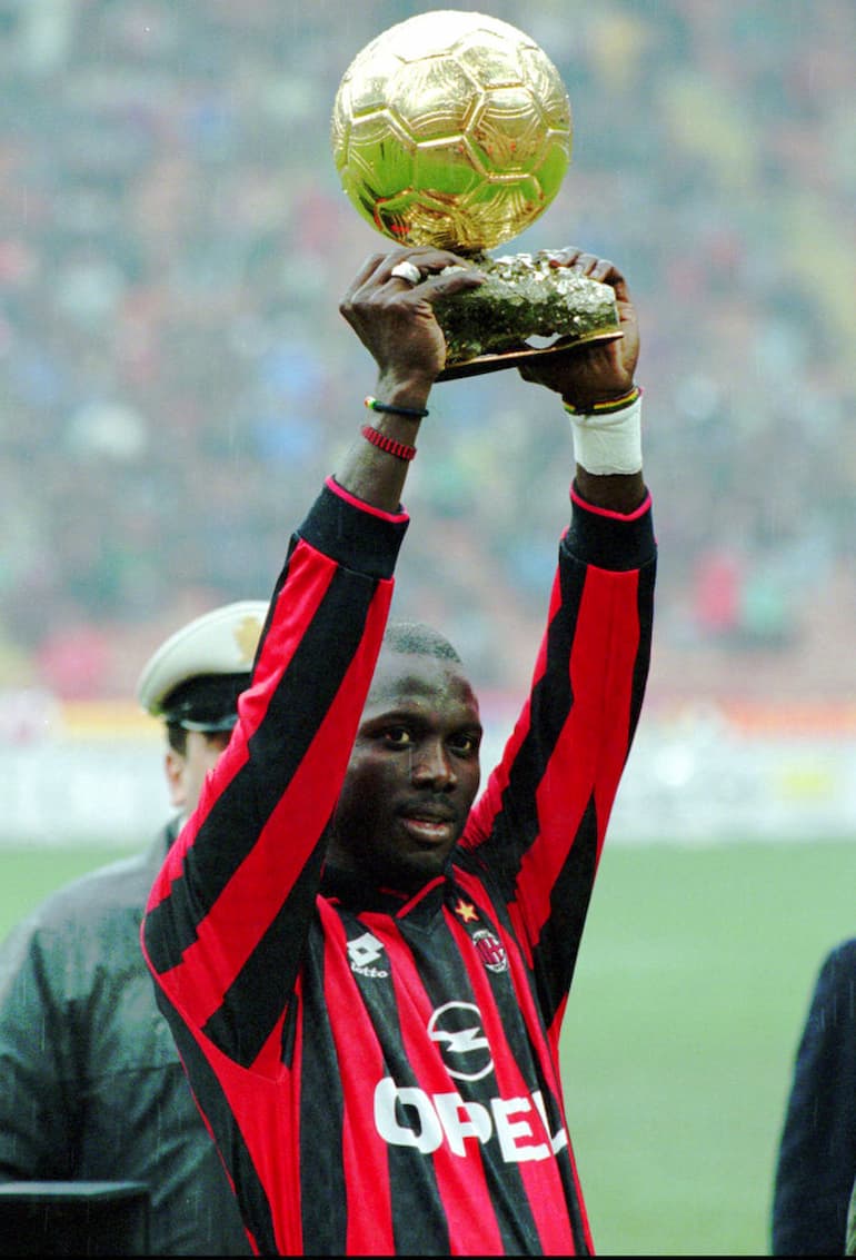 Weah con il meritato trofeo personale a San Siro!