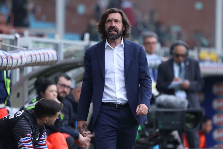 Andrea Pirlo sulla panchina della Samp