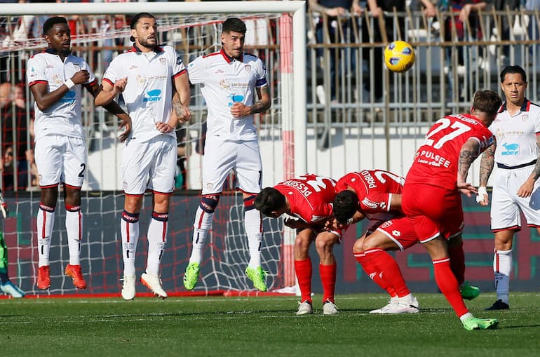 Daniel Maldini specialista di calci da fermo