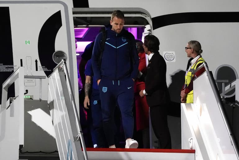 Kane scende dall'aereo!