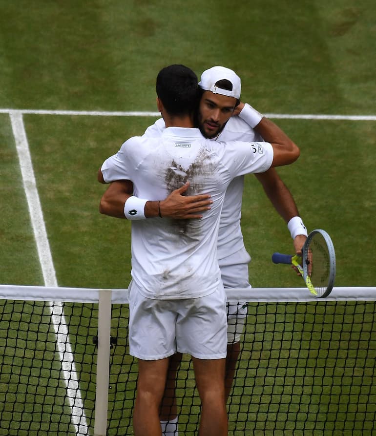 Berrettini al termine della finale di Wimbledon 2021