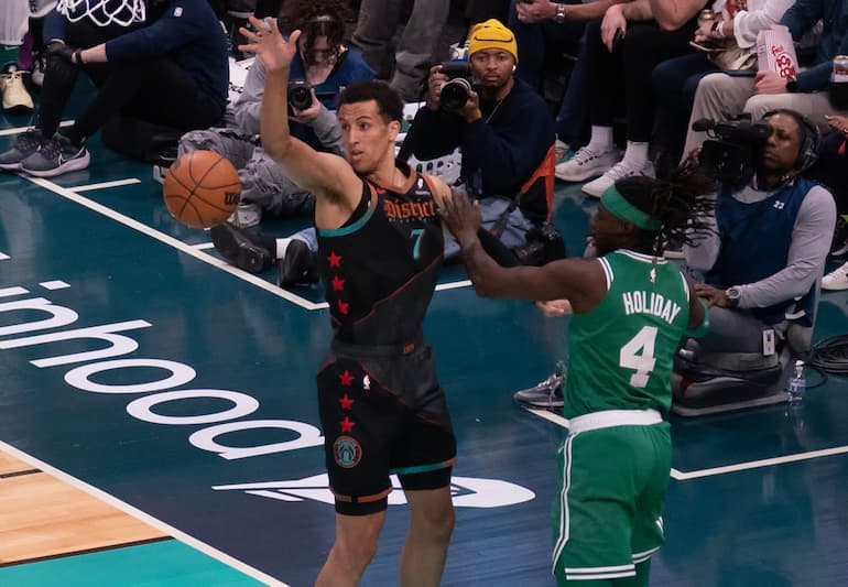 Jrue Holiday colonna difensiva di Boston e del Dream Team di Parigi