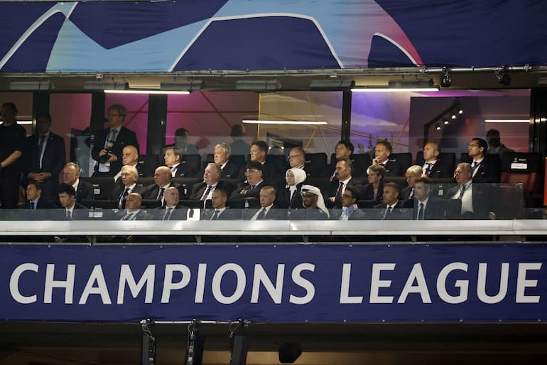 Zhang durante Manchester City - Inter