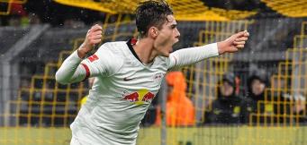 Patrik Schick festeggia un gol segnato al Borussia
