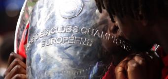 Origi bacia la Coppa a Madrid