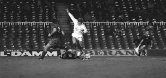 il brasiliano Tita con la maglia del Bayern nell'edizione della Coppa Uefa del 1988!
