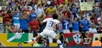 Pirlo in gol al Maraca!