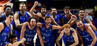 L'Italia festeggia la qualificazione a Belgrado