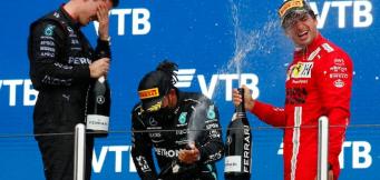 Il podio delle 100 vittorie di Hamilton a Sochi!