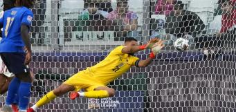 Un salvataggio di Gigione in Nations