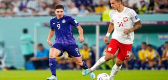 Jakub Kiwior, qui al Mondiale 2022 con la maglia della Polonia