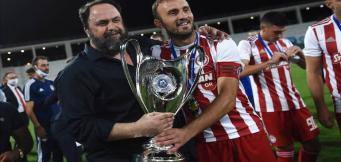 Marinakis festeggia l'ennesimo titolo greco