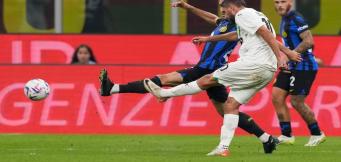 Il gol di Berardi a San Siro