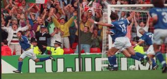 Enrico Chiesa in gol ad Euro '96