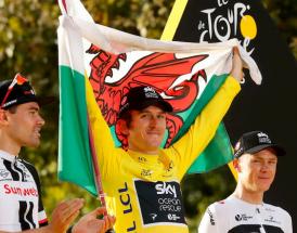 Geraint Thomas, festeggia la vittoria nel Tour 2018!