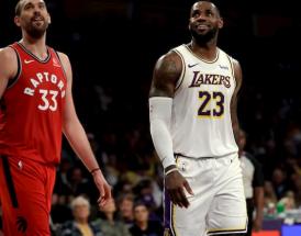 LeBron James contro i Toronto Raptors! 