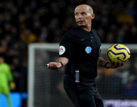 L'arbitro inglese Mike Dean