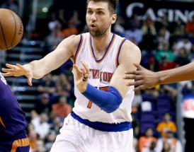 Andrea Bargnani con la canotta dei New York Knicks!