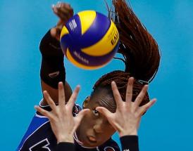 Una schiacciata di Paola Egonu!