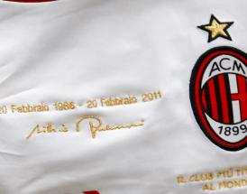 Un particolare della maglia dedicata alla Presidenza Berlusconi!