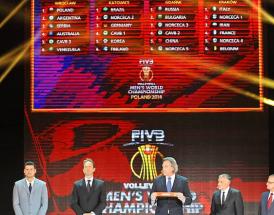 Da sinistra, tre leggende della pallavolo: il serbo Vladimir Grbric, il nostro Lorenzo Bernardi ed il polacco Tomasz Wojtowicz!