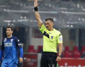L'arbitro Piero Giacomelli
