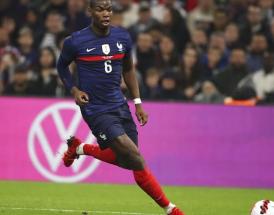 Pogba con la maglia dei Blues