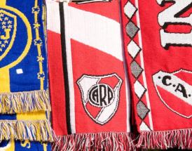 Le sciarpe delle mitiche squadre di Buenos Aires