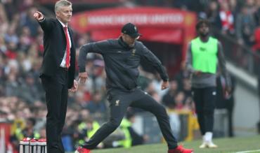 Nella foto, i due tecnici